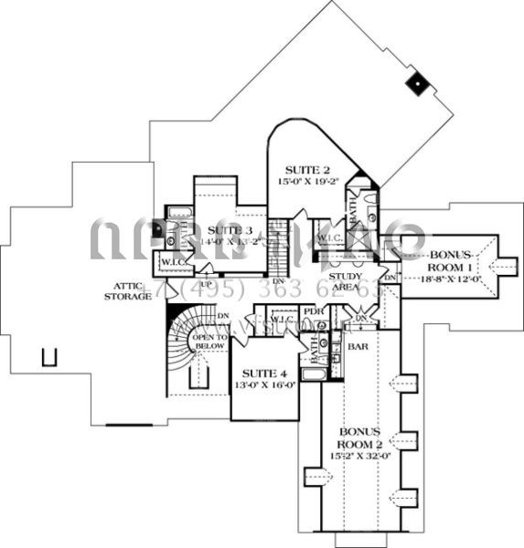 Проект двухэтажного дома с гаражом на три и более машин в стиле Готика S5-510 (3323-00516)
