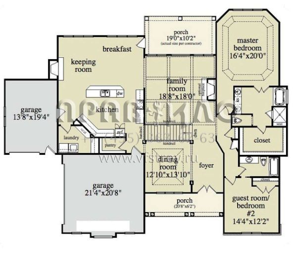 Проект одноэтажного дома на склоне с цокольным этажом и гаражом на три машины  S5-358 (957-00015)